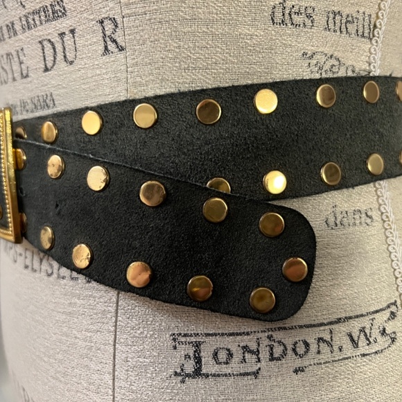 VINTAGE 80s Sage/Olive Suede Gold Tone Bling Studded Fashion Belt - unique! main image 11